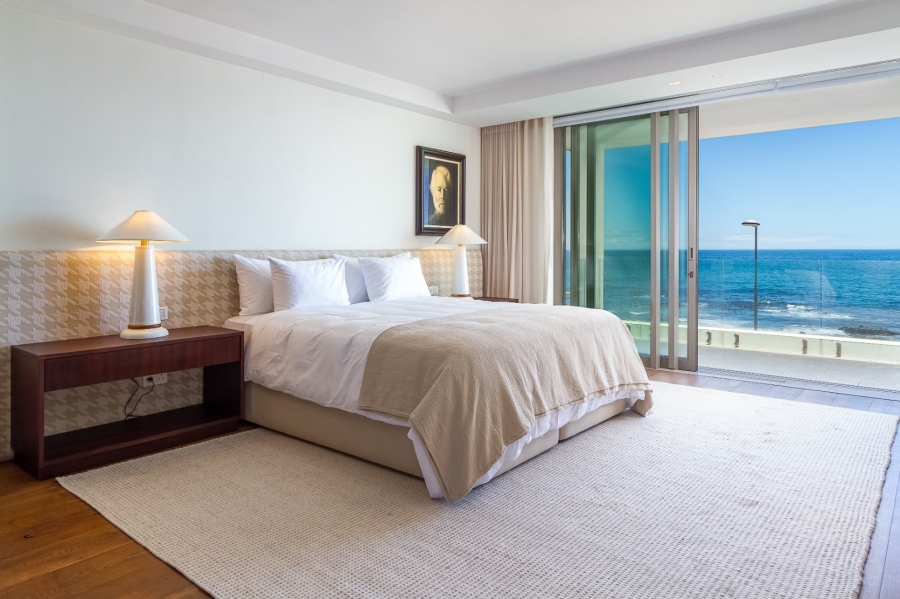 To Let 3 Bedroom Property for Rent in Mouille Point Western Cape